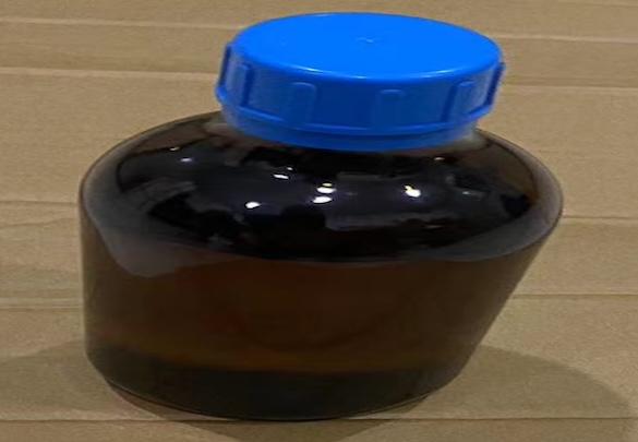 Appearance image for phenyl cyanate